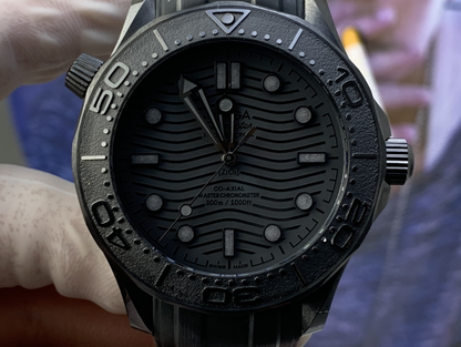 Luxury Fashion Men's Watch - W25031407