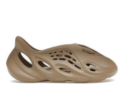 Yeezy Foam RNR Stone Taupe