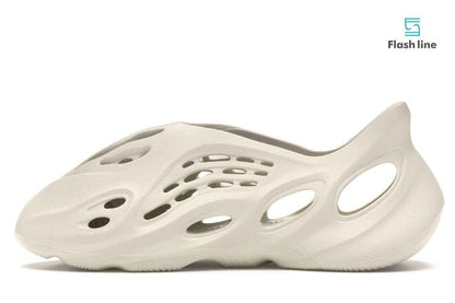 Yeezy Foam RNNR Ararat